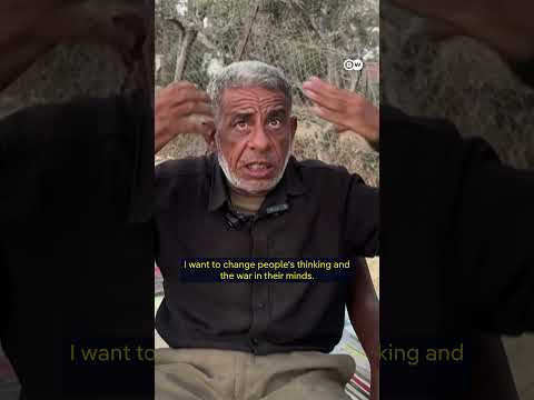 Gaza bookseller rescues books from the ruins of war | DW News