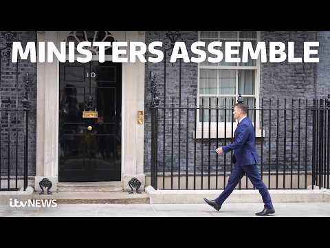 New cabinet ministers assemble for first time in Downing Street – Watch LIVE on ITV News