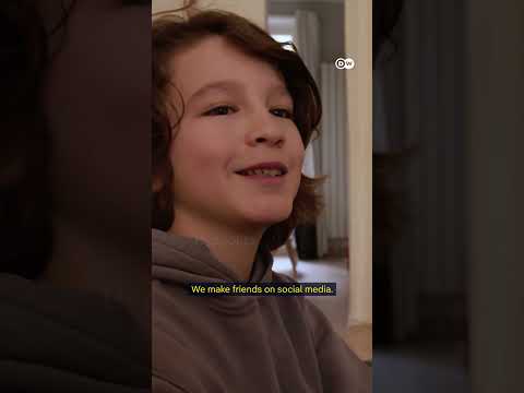 France approves a social media ban for under-15-year-olds | DW NEWS