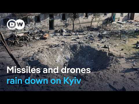 Russia launches massive overnight strike on Kyiv | DW News