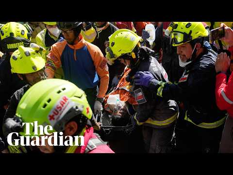 Man pulled alive from collapsed Venezuela shopping centre eight days after earthquakes
