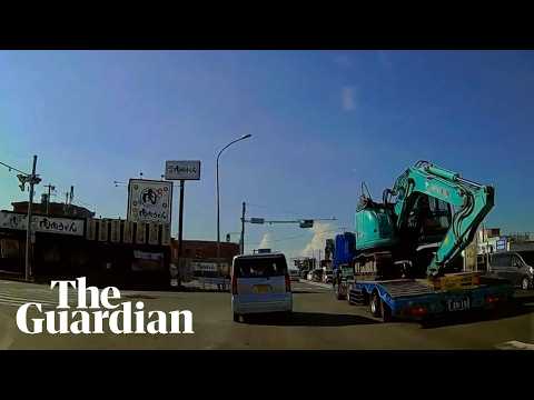 Dashcam captures moment 6.8-magnitude earthquake hits Japan