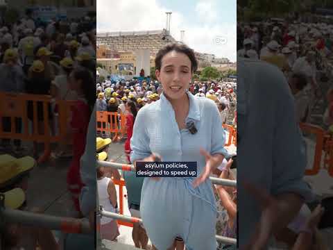 Pope honors migrants in alternative fourth of July message | DW News