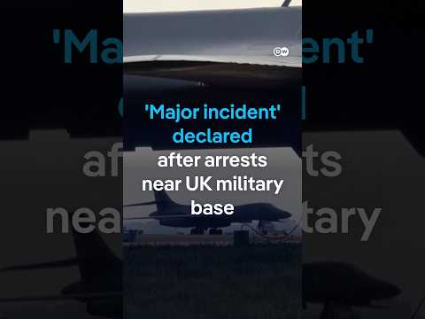 ‘Major incident’ declared after arrests near UK military base | DW News