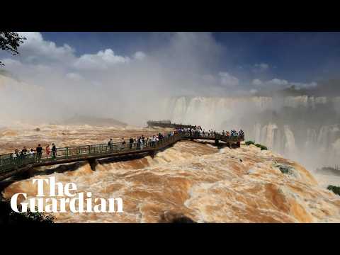 Iguazú Falls’ water level rises by five times the average