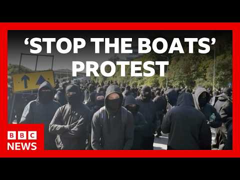 Port of Dover disruption as masked ‘stop the boats’ protesters block roads | BBC News
