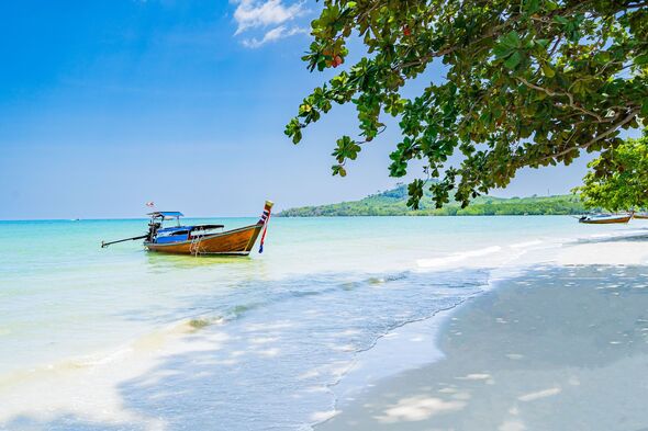 Foreign Office urgent ‘essential’ travel warning to Brits visiting popular tourist country