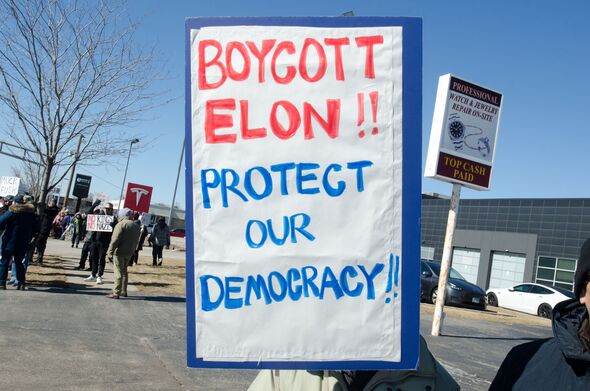 Elon Musk protesters demand Tesla boycott after JD Vance forced to alter holiday plans