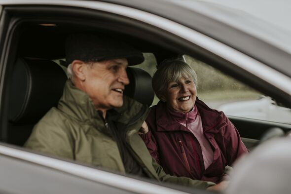 Older drivers urged do two things before travelling at night to avoid LED dazzle