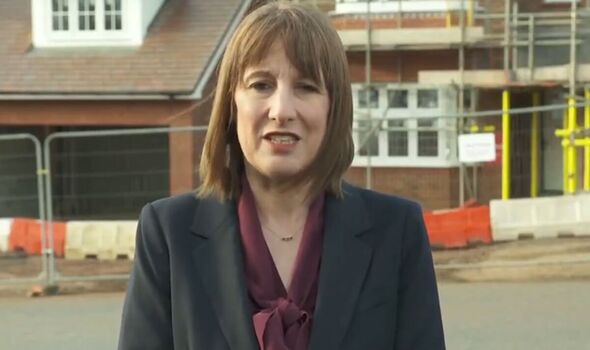 GB News host speechless as Labour minister humiliates Rachel Reeves live on air