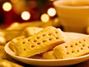 Mary Berry adds 1 extra item to shortbread so it becomes richer and tastier in the oven