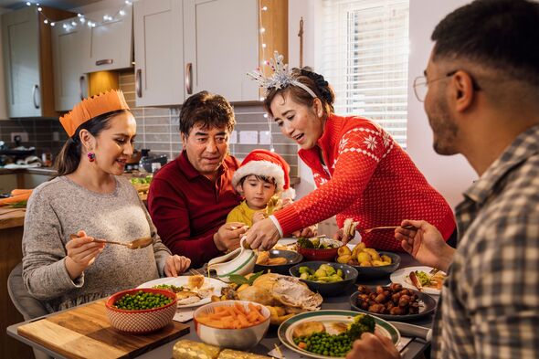 These 9 top tips will help you beat the ‘bloating blues’ this Christmas