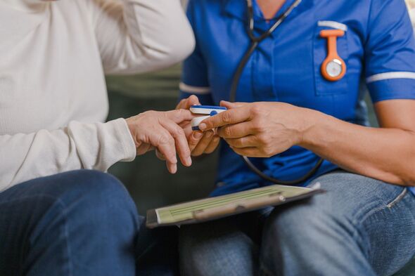 Doctor urges Brits to eat ‘forgotten’ nutrient that ‘soaks up bad cholesterol’