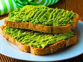 Avocado toast is richer and tastier if you add 1 everyday ingredient before eating it