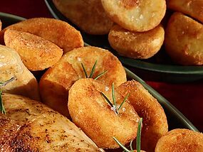 Air fryer roast potatoes have the ‘perfect crunch’ in 25 minutes if you add 1 ingredient