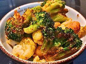 Frozen vegetables are tastier if you stop boiling them and use 1 common ingredient instead