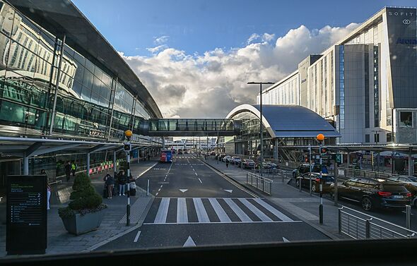 ‘There must be consequences’ – 24 Romanian men flown out of Ireland on criminality grounds